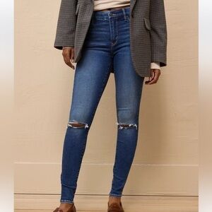 American Eagle High Waist Skinny Ripped Jeans Sz 18